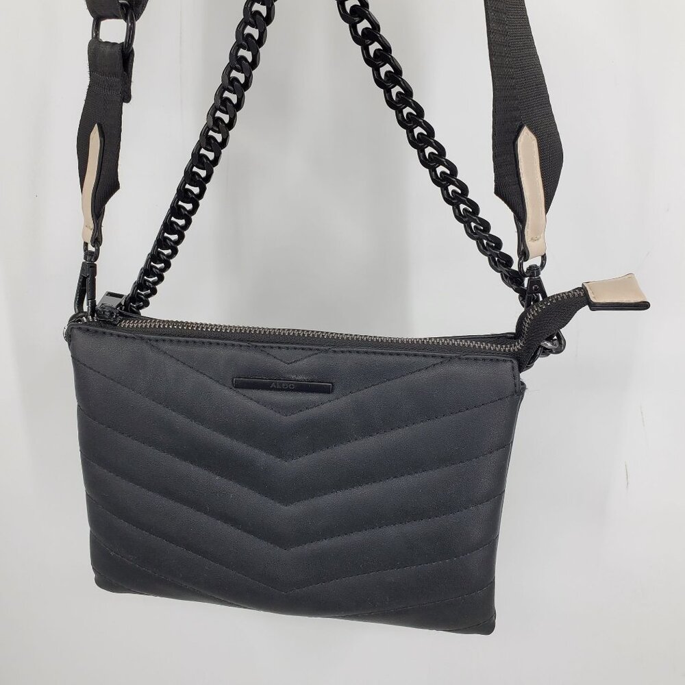 Aldo Women's Black Quilted Zip Up Off White Chain Shoulder Strap Purse Bag